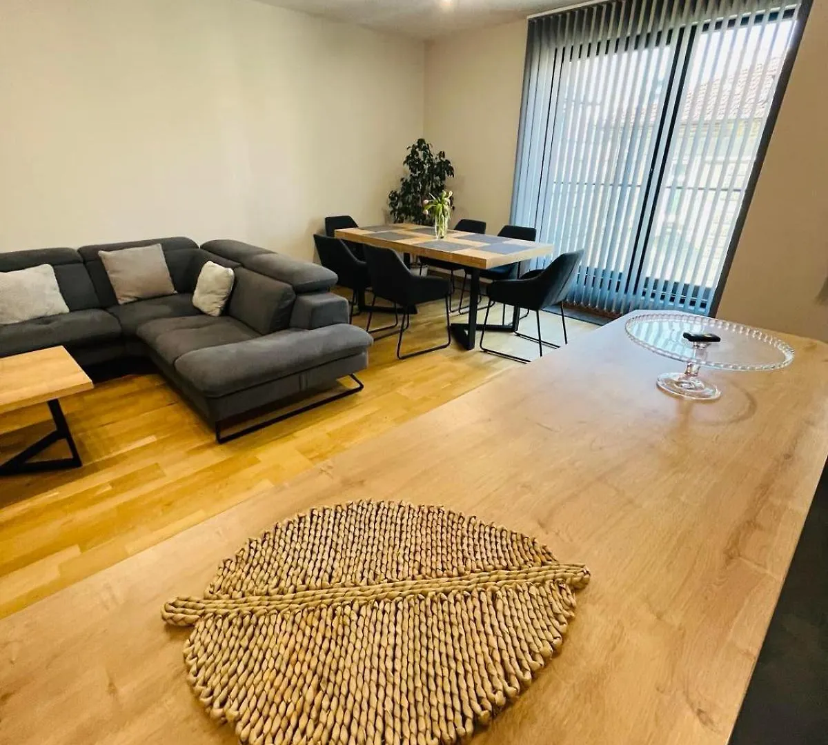 Freesia Apartment With Underground Parking Sofía