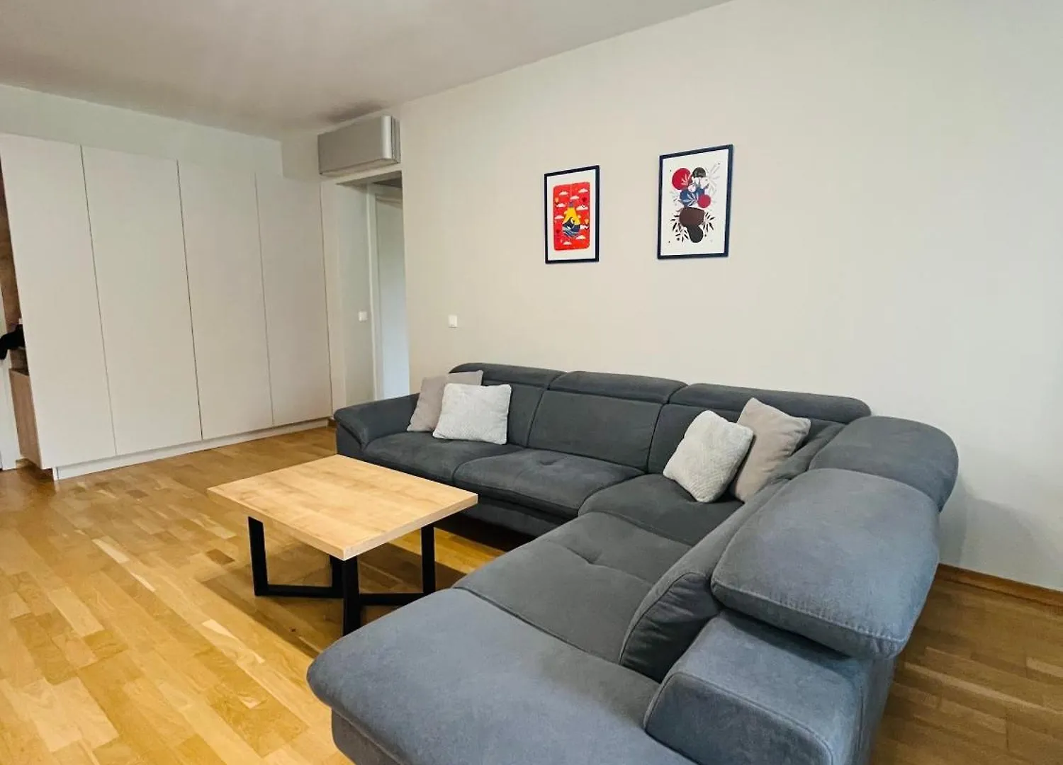 Freesia Apartment With Underground Parking Sofía 0*,